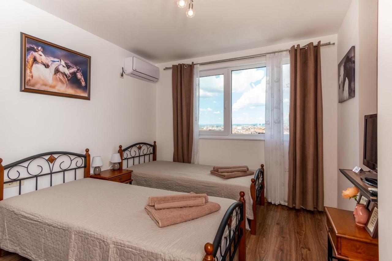 Апартамент За Гости Во1 Burgas Exterior photo